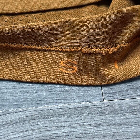 Lululemon Men's Metal Vent Breathe Short Sleeve - Orange/Brown - Picture 6 of 8